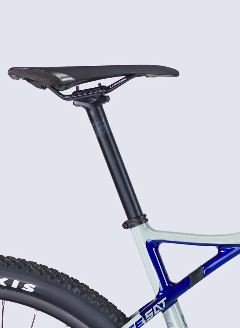 2021 Lapierre Prorace SAT CF 7.9 Carbon Mountain Bike in White-7